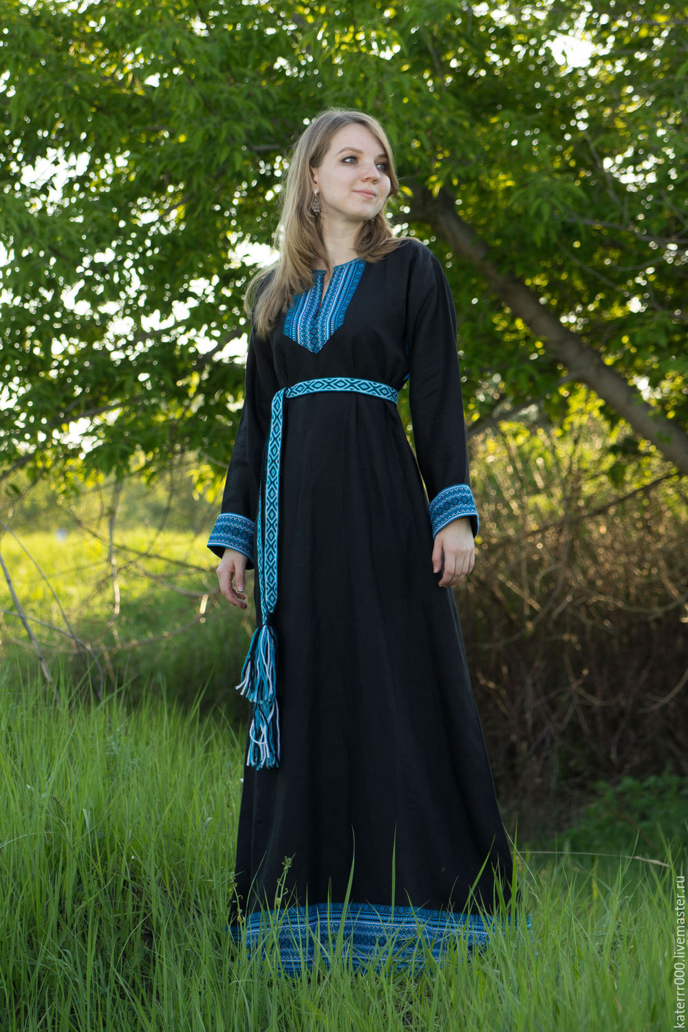 Women in Slavic costumes in Bratislava